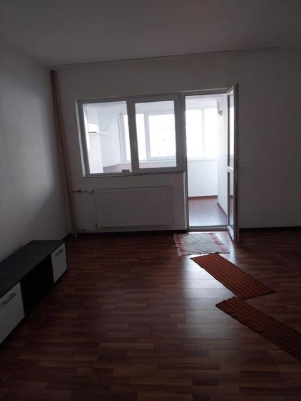 Apartament cu 2 camere decomandat în Pantelimon