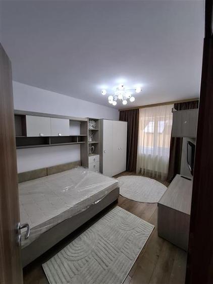 Apartament cu 2 camere decomandat, mobilat în Aeroport