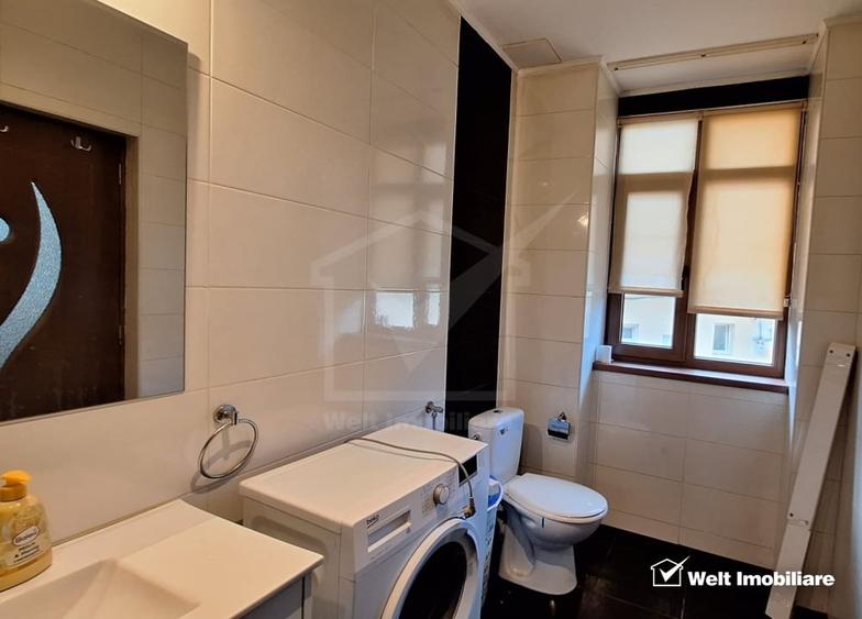 Apartament cu 3 camere semidecomandat, mobilat în Central