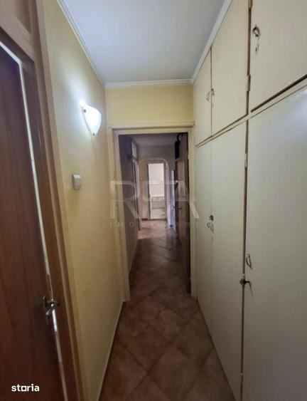 Apartament cu 3 camere decomandat în Gorjului