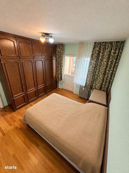 Apartament cu 3 camere decomandat în Central