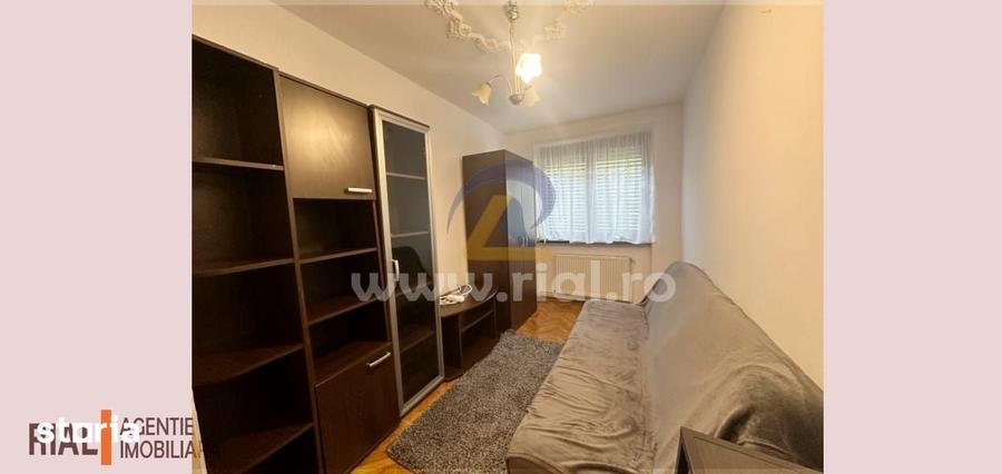 Apartament cu 3 camere decomandat în Central
