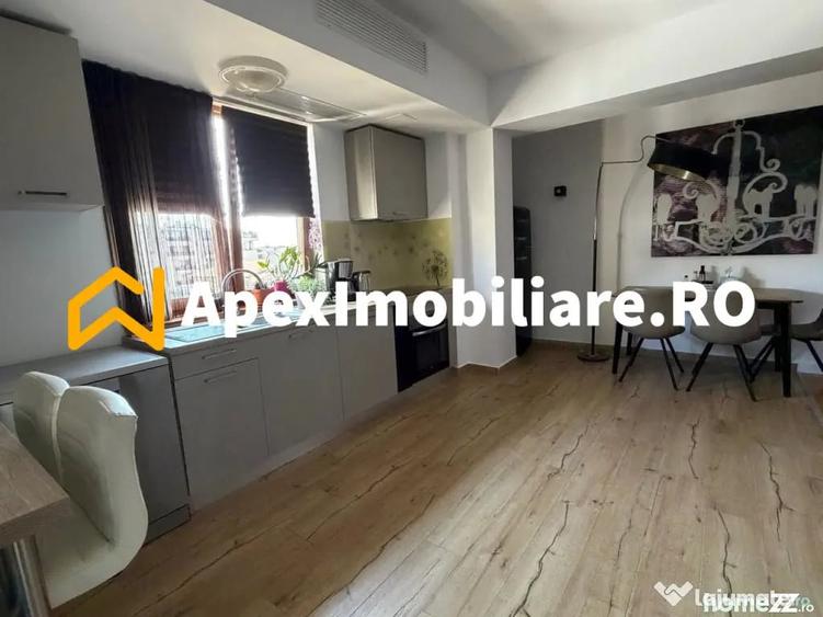 Apartament cu 4 camere decomandat în Herăstrău