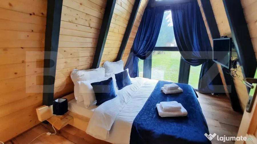 Casă cu 4 camere cu Teren 3450 Mp în Central