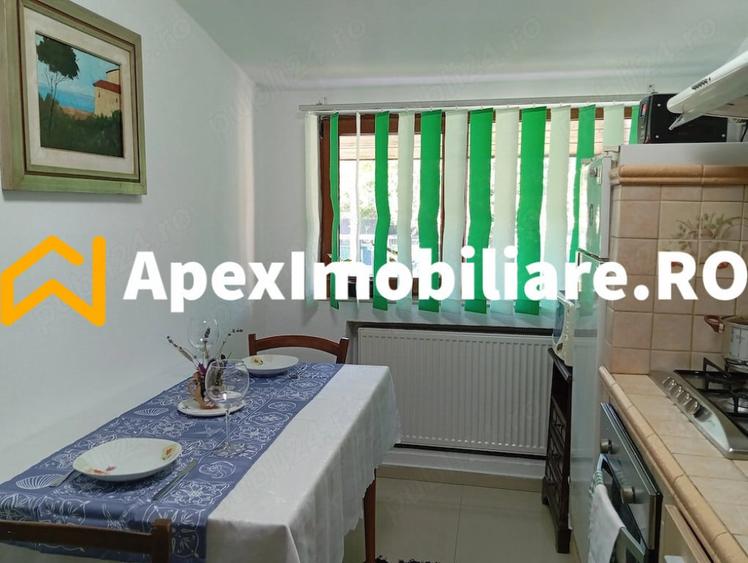 Apartament cu 3 camere decomandat în Ferentari
