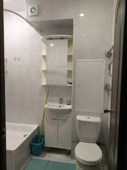 Garsonieră decomandată în Buziașului