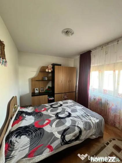 Casă cu 4 camere cu Teren 181 Mp în Rovine