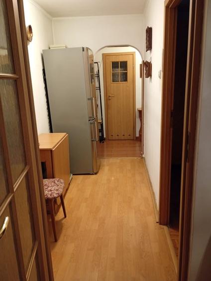 Apartament cu 2 camere decomandat în Uiasca