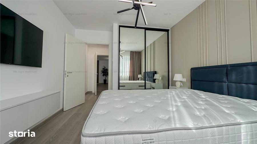 Apartament cu 3 camere, mobilat în Tractorul