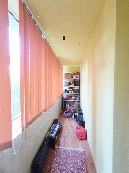 Apartament cu 3 camere semidecomandat în Țiglina 3