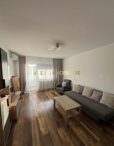 Apartament cu 3 camere decomandat, mobilat în Gorjului