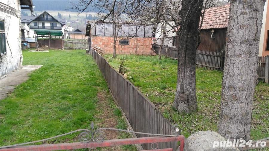 Teren de 100 mp, în Central