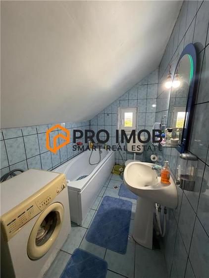 Casă individuală cu 4 camere cu Teren 4904 Mp în Cotești