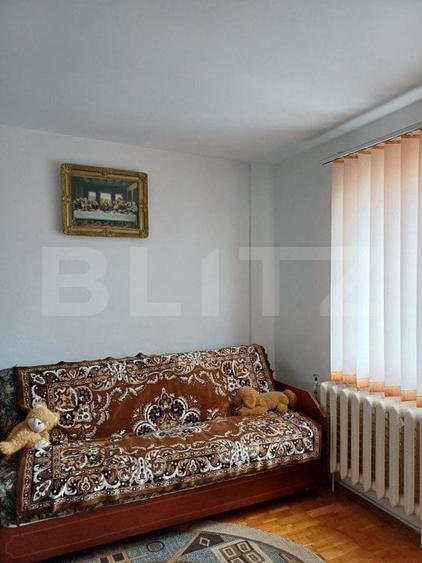 Apartament 3 camere, 63 mp, zona Micro III - 6