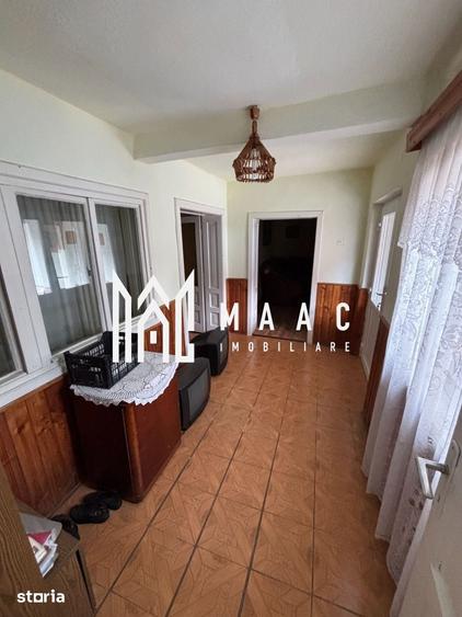 Casă cu 4 camere nedecomandat cu Teren 2700 Mp în Pianu