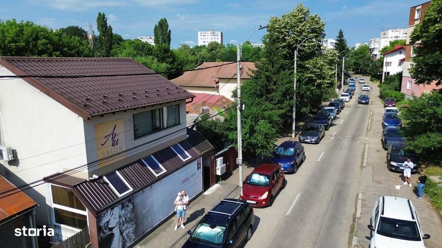 Spațiu comercial, de 180 mp, în Central