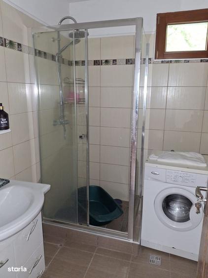 Casă cu 4 camere în Bazna