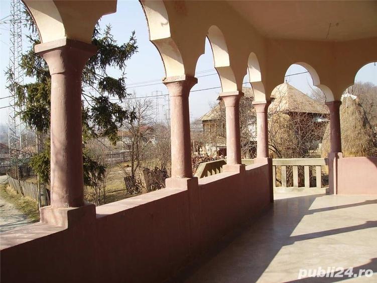 Casă cu 6 camere cu Teren 1880 Mp în Nistorești