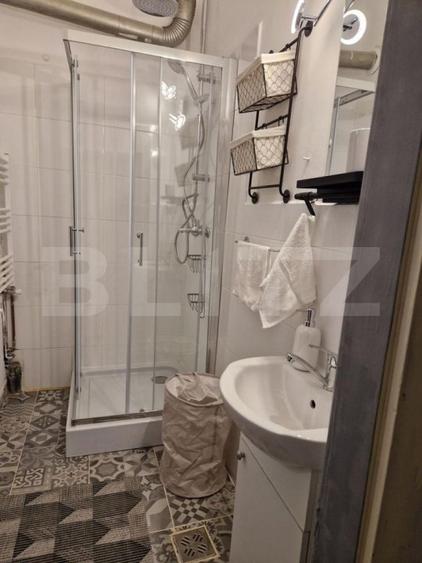Apartament cu 2 camere, 68 mp, zona ultracentrala - 6