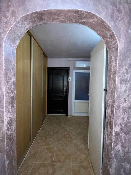 Apartament cu 2 camere decomandat în Brătianu