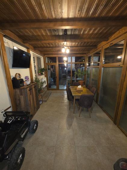 Casă cu 3 camere în Uiasca