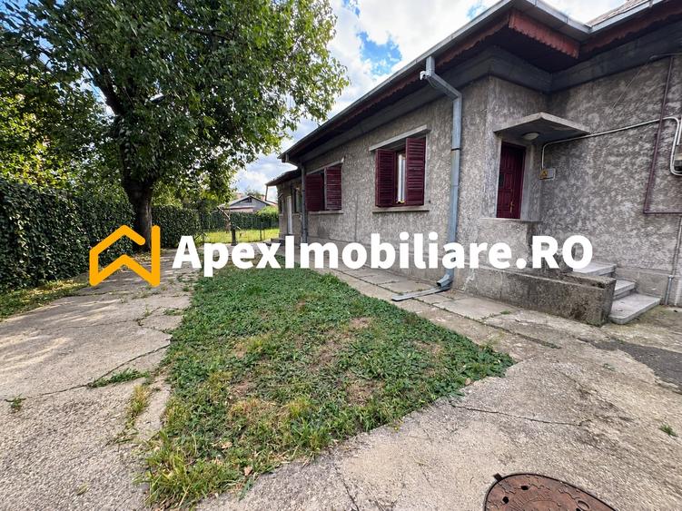 Casă individuală cu 3 camere cu Canalizare în Rahova