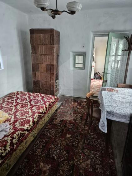 Casă individuală cu 5 camere cu Canalizare în Coteana
