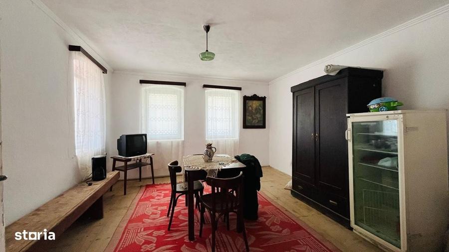 Casă cu 2 camere în Central