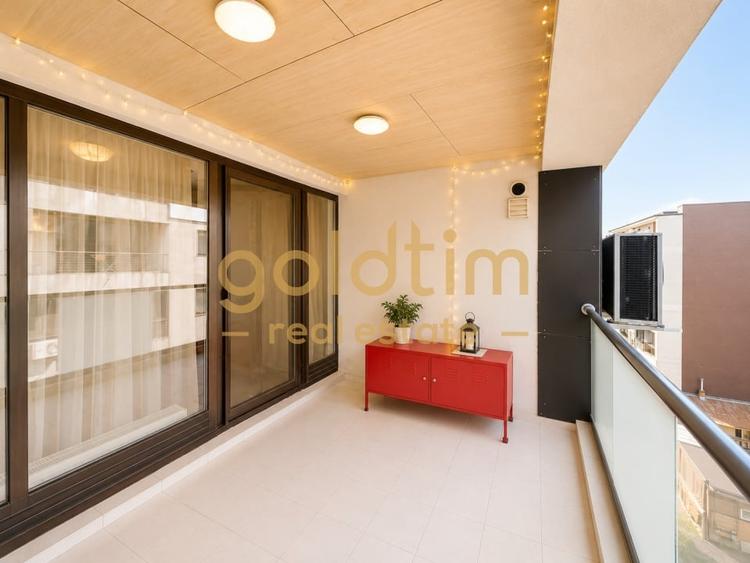 Apartament cu 3 camere semidecomandat, mobilat în Băneasa