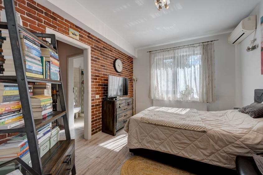 Apartament cu 4 camere decomandat, mobilat în Mogoșoaia