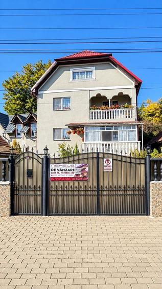 Casă individuală cu 5 camere cu Canalizare în Est