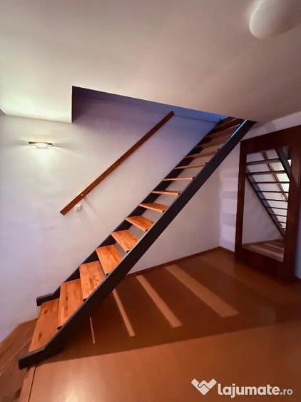 Casă cu 3 camere cu Teren 20 Mp în Vitan