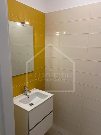 Apartament cu 2 camere decomandat, mobilat în Sisești