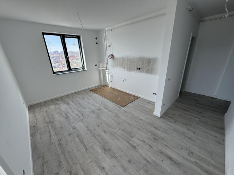 Apartament cu 2 camere semidecomandat în Centura