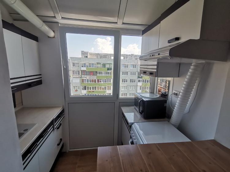 Apartament cu 3 camere decomandat în Mihai Viteazul
