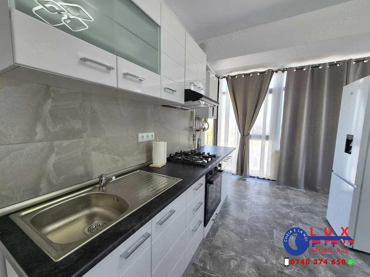 Apartament cu 2 camere decomandat în E3