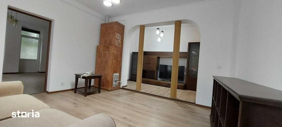 Casă cu 4 camere cu Teren 281 Mp în Ultracentral