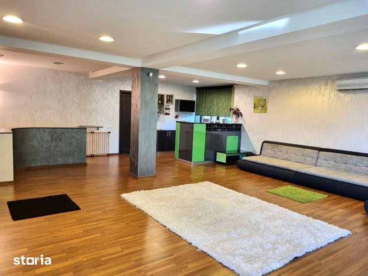 Casa moderna construita pe un teren de 2297 mp - 2
