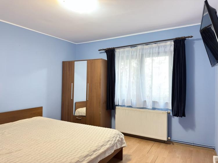Apartament cu 2 camere decomandat, mobilat în Central