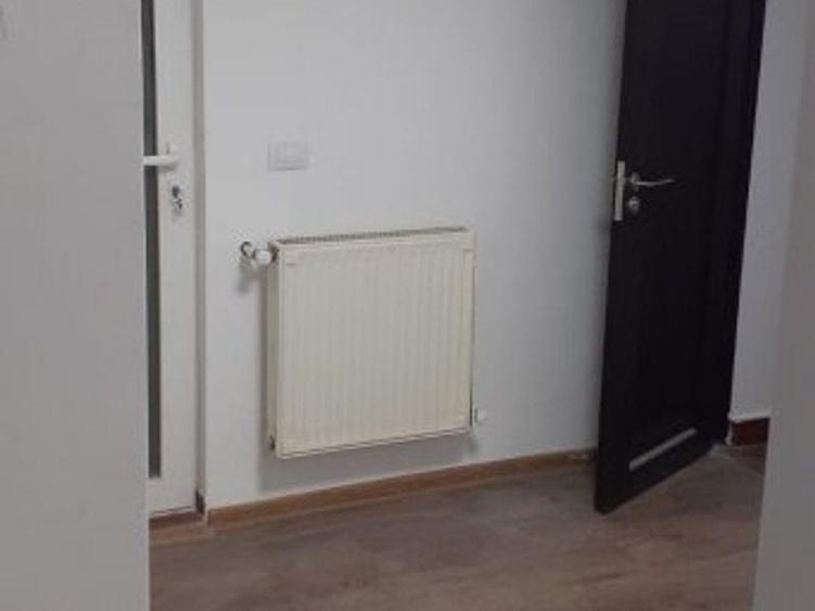 Garsonieră decomandată în Gării