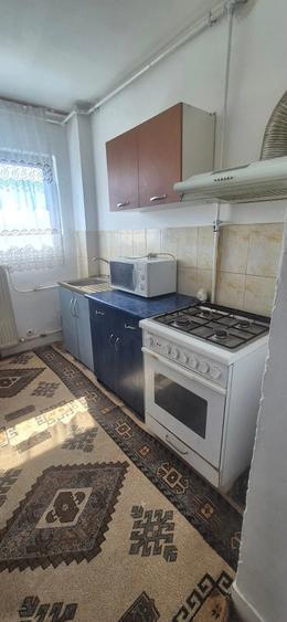 Apartament cu 2 camere decomandat în Kiseleff