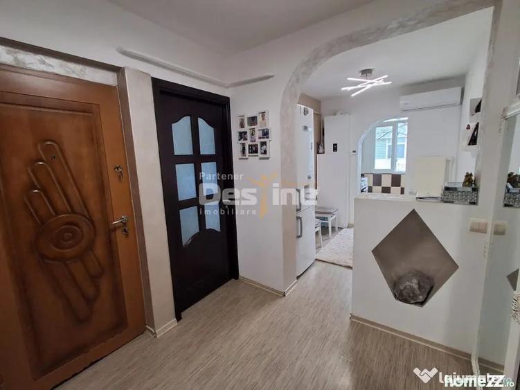 Apartament cu 2 camere decomandat în Dacia