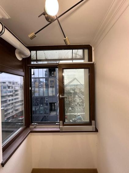 Apartament cu 3 camere decomandat în Hala Centrală
