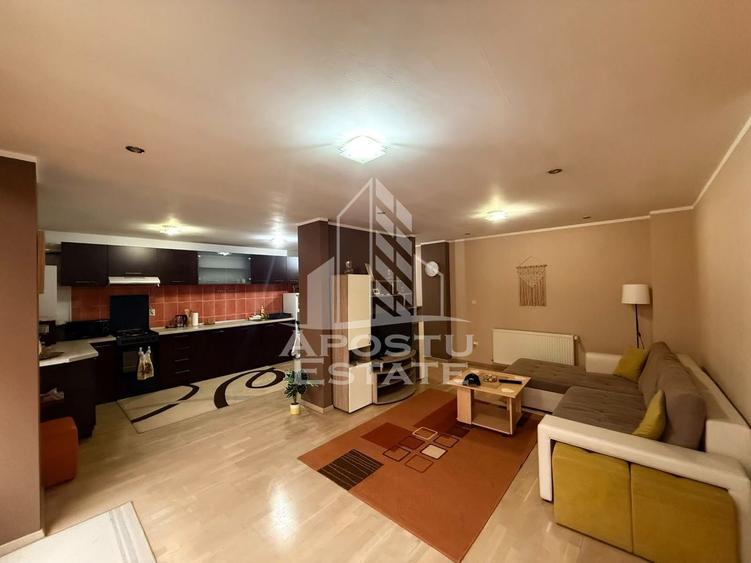 Apartament cu 2 camere decomandat în Traian