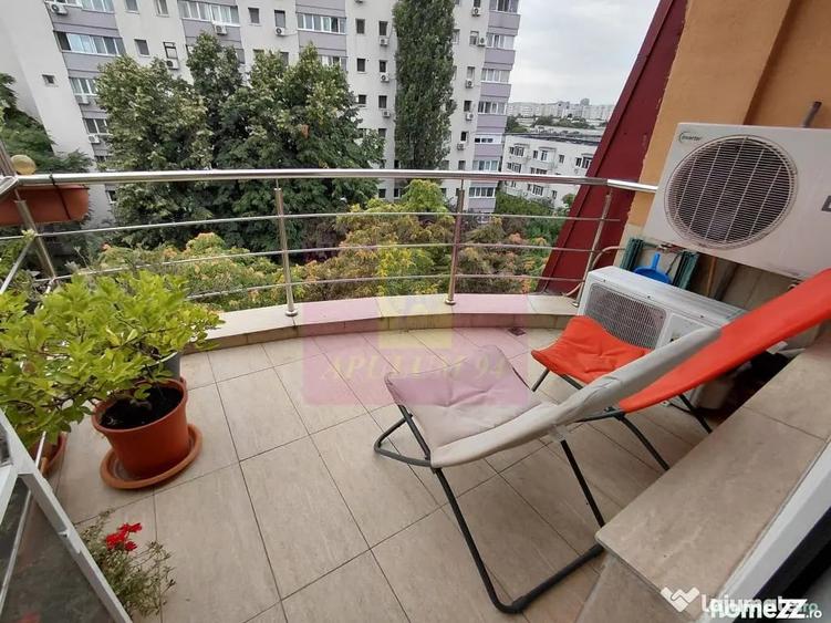 Apartament cu 4 camere decomandat în Dristor