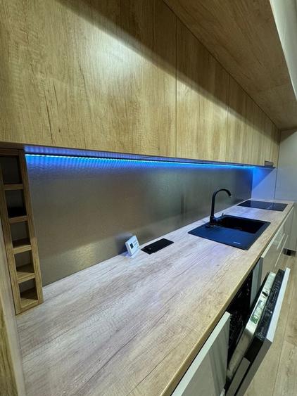 Vand apartament cu 3 camere 78 mp etaj 1 ultrafinisat si mobilat bloc nou Ansamblu Riverland - 5