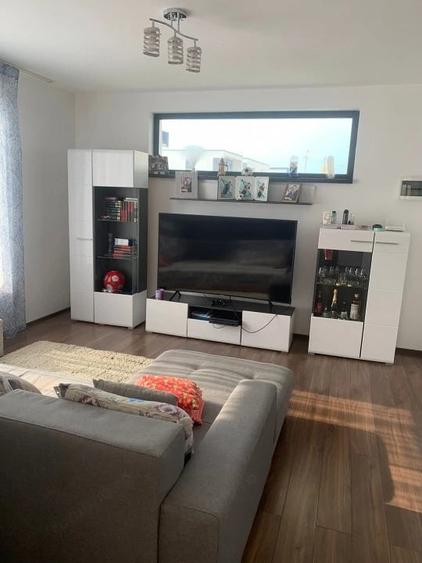 Casă cu Teren 249 Mp în Central