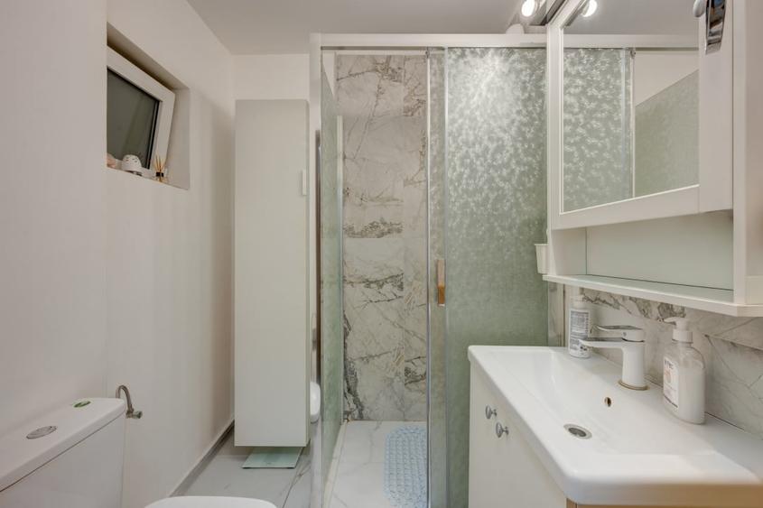 Apartament cu 2 camere semidecomandat, mobilat în Ștefan cel Mare
