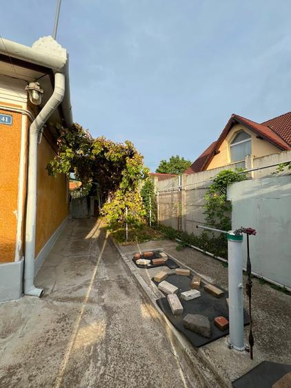 Casă individuală cu 3 camere cu Teren 521 Mp în Oncea