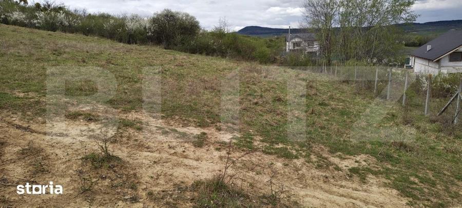 Teren de 715 mp, în Central